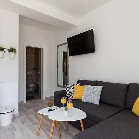 Apartments Siblings Mokošica Εξωτερικό φωτογραφία